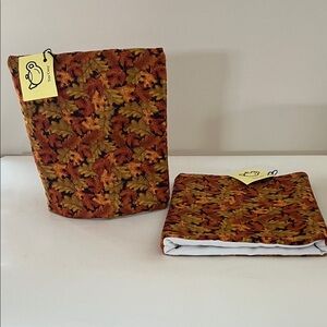 Handmade pair of Leaf Pattern Tea Cozies, fully lined and insulated